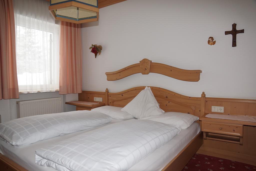 Hotel Mooserhof Sexten Habitación foto